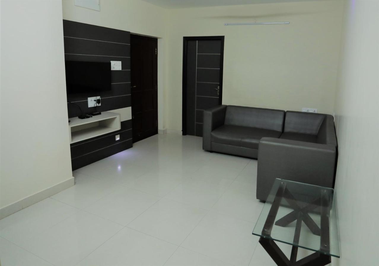 Moonlight Residency Hotel Tiruchirappalli Ngoại thất bức ảnh