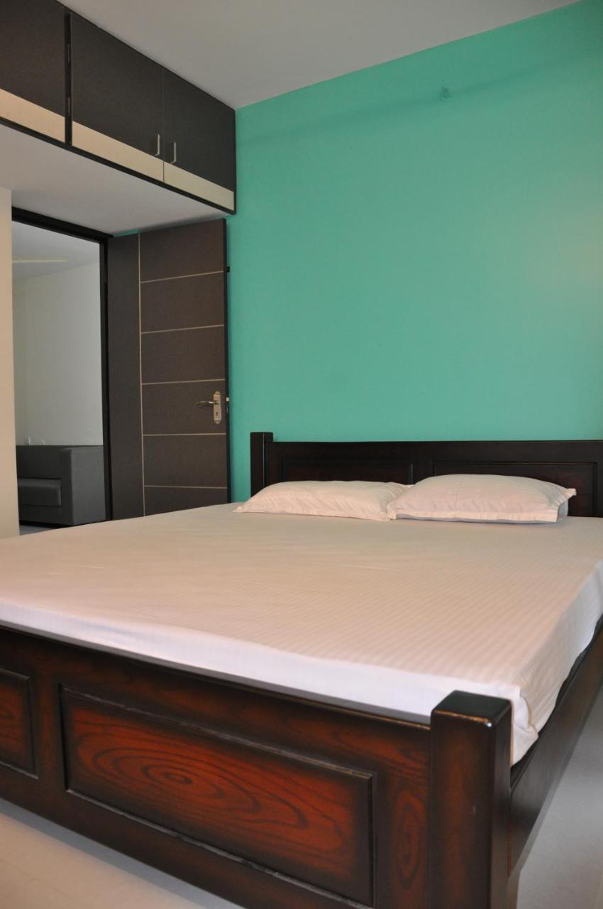 Moonlight Residency Hotel Tiruchirappalli Ngoại thất bức ảnh