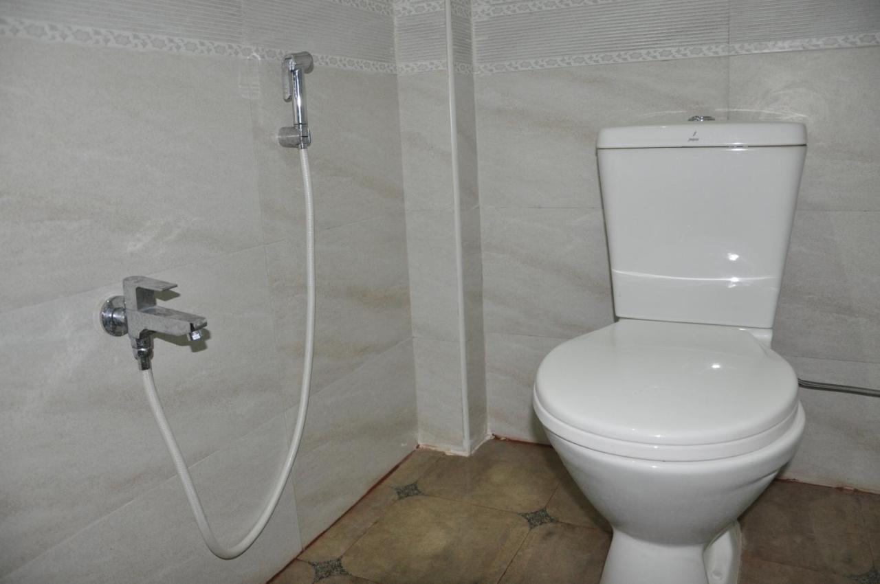 Moonlight Residency Hotel Tiruchirappalli Ngoại thất bức ảnh